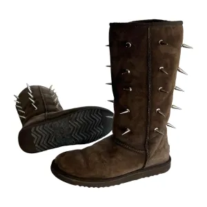 1/1 Custom Spiked Uggs