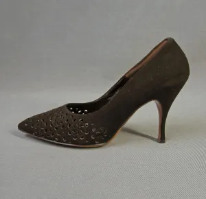 50s Stiletto Heels Deadstock Vintage Women's Brown Suede Cutwork 60s Shoes Bellissimi 7-9 VFG