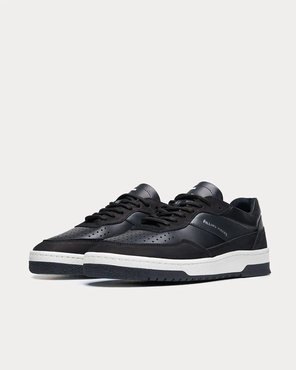 Ace Spin Black Low Top Sneakers