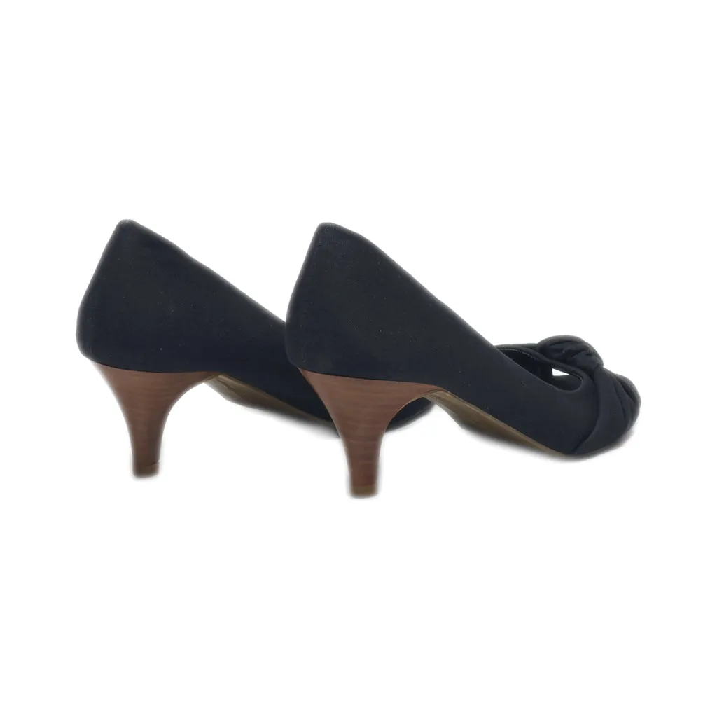 American Eagle Peep Toe Leather Black Colour For Women