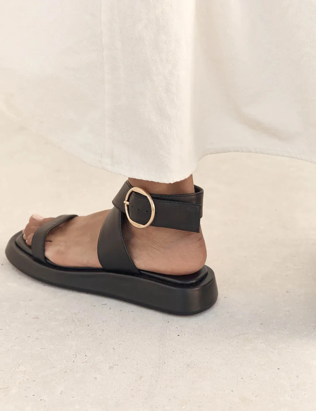 Ankle Wrap Sandal | Black