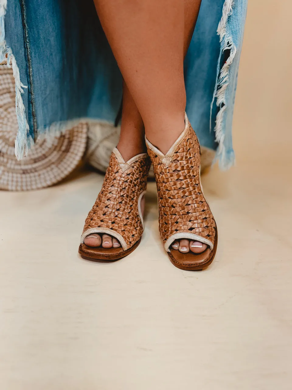 Bedstu Ransom Peep-Toe Heels - Tan Rustic Nectar Lux