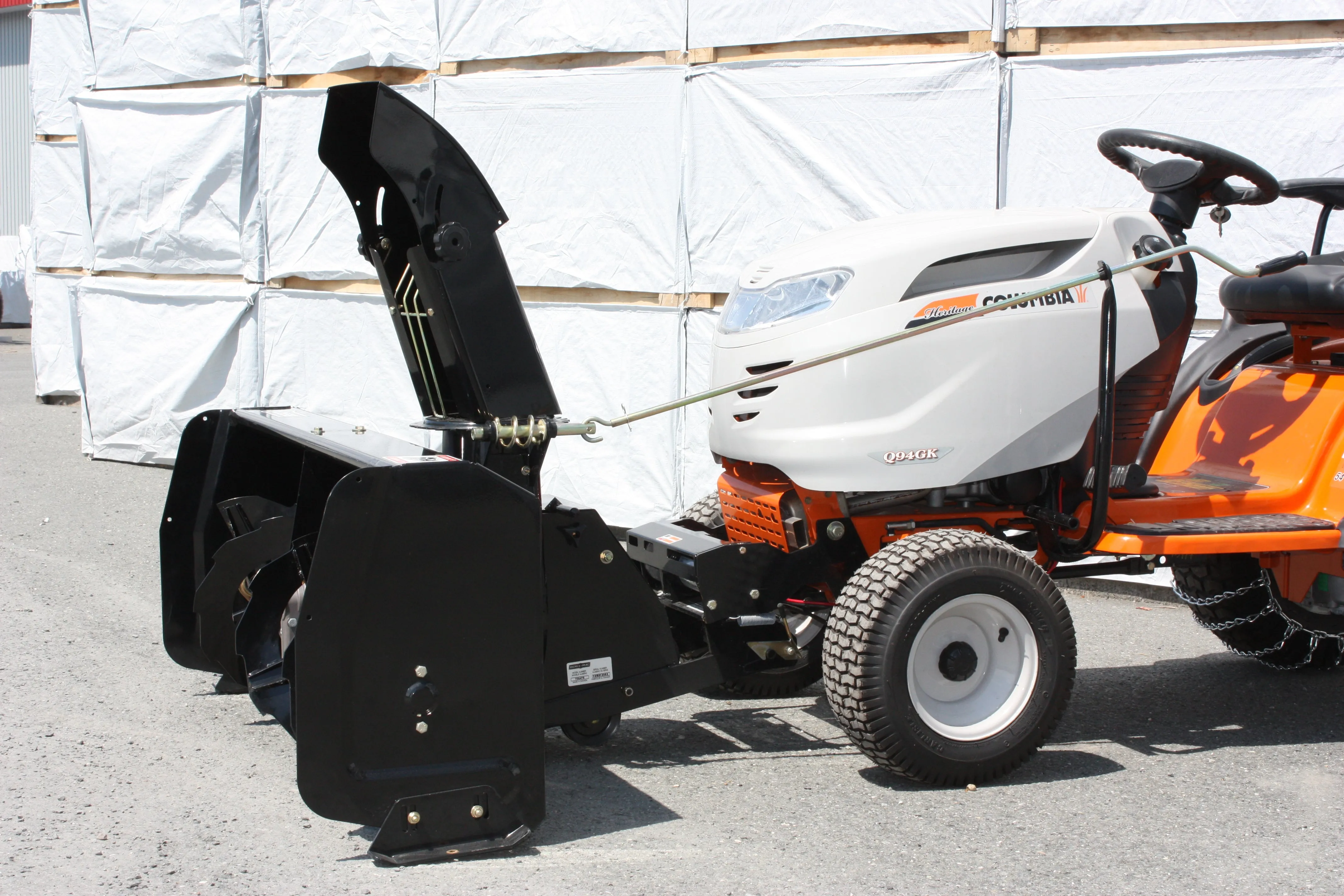 Bercomac Snowblower Berco 48" Northeast | 16 to 28HP | For Tractor & Lawn Mower