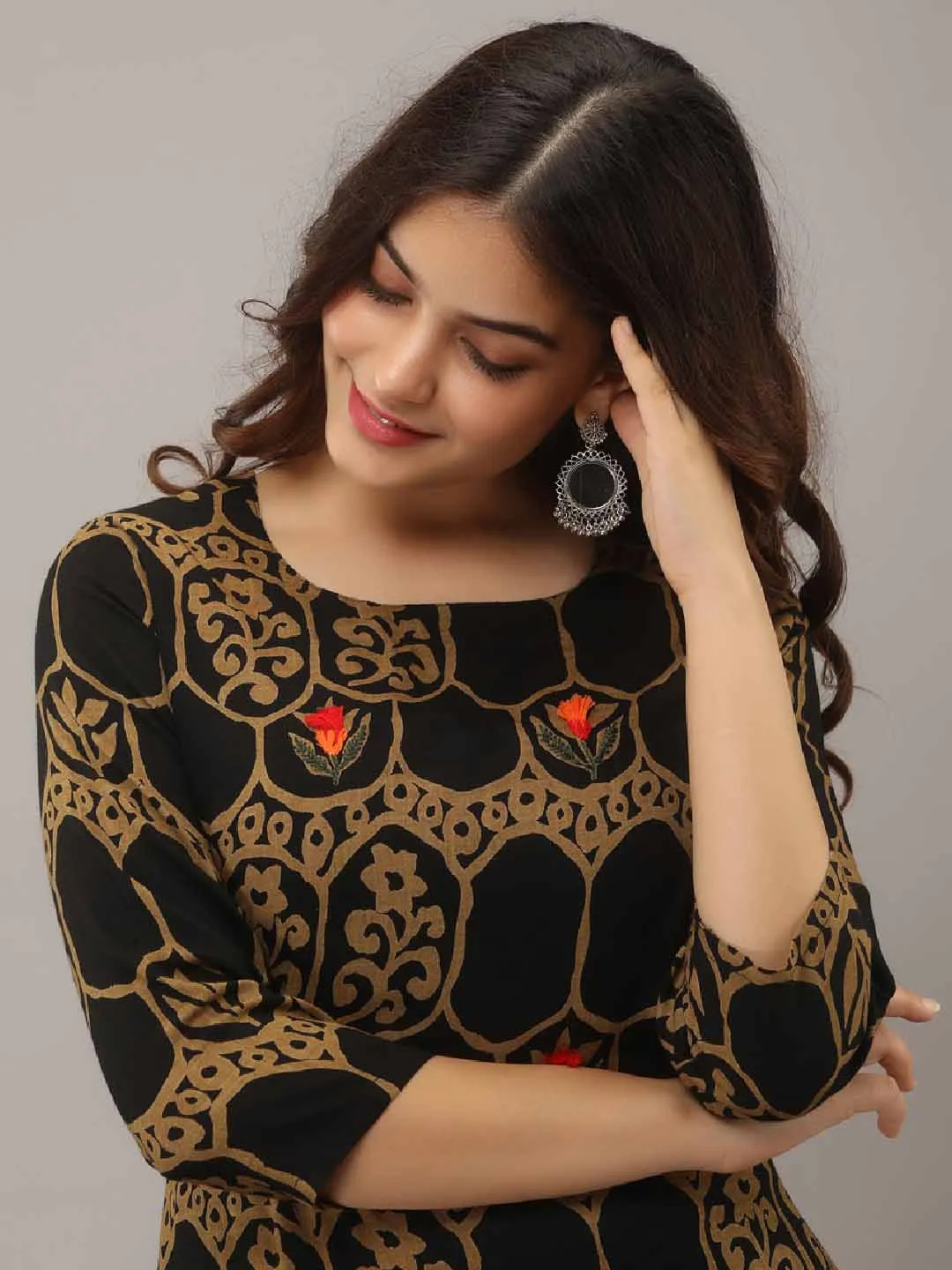 Black Rayon Straight Women's Kurta with Palazzo