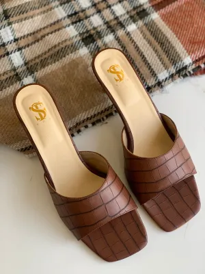 Brown textured Kitten Mules