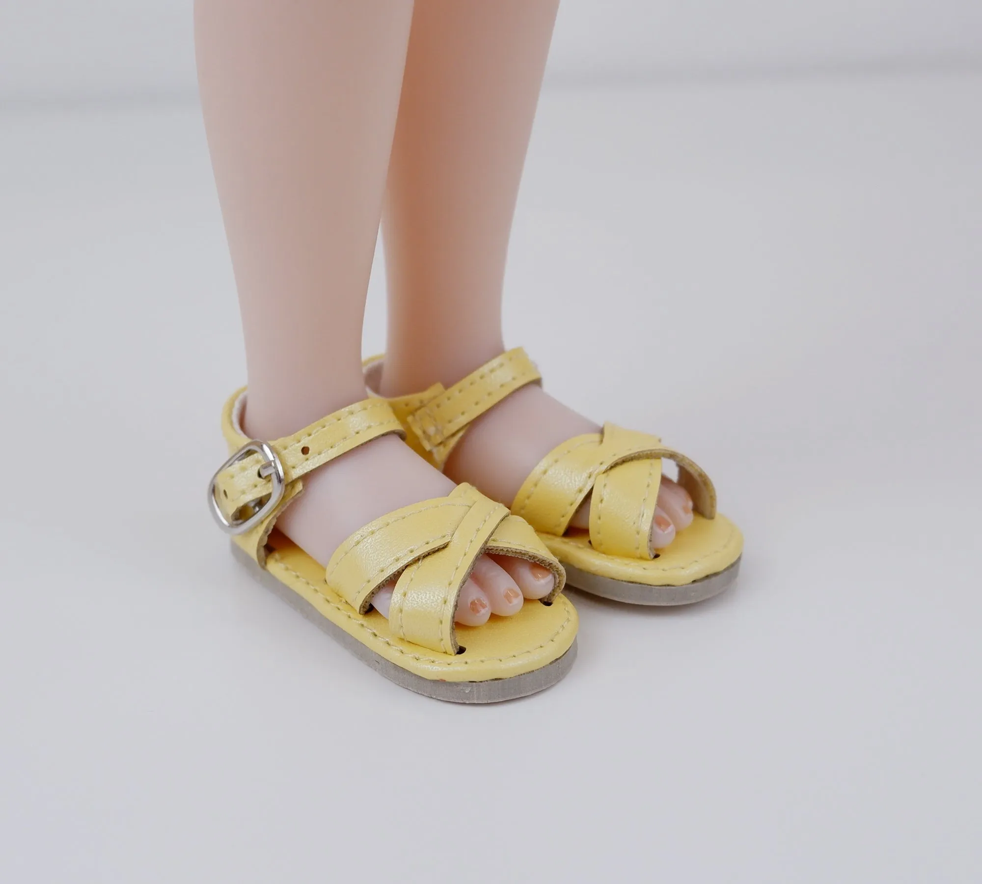 Criss Cross Sandals - 58mm - Fashion Friends doll shoes