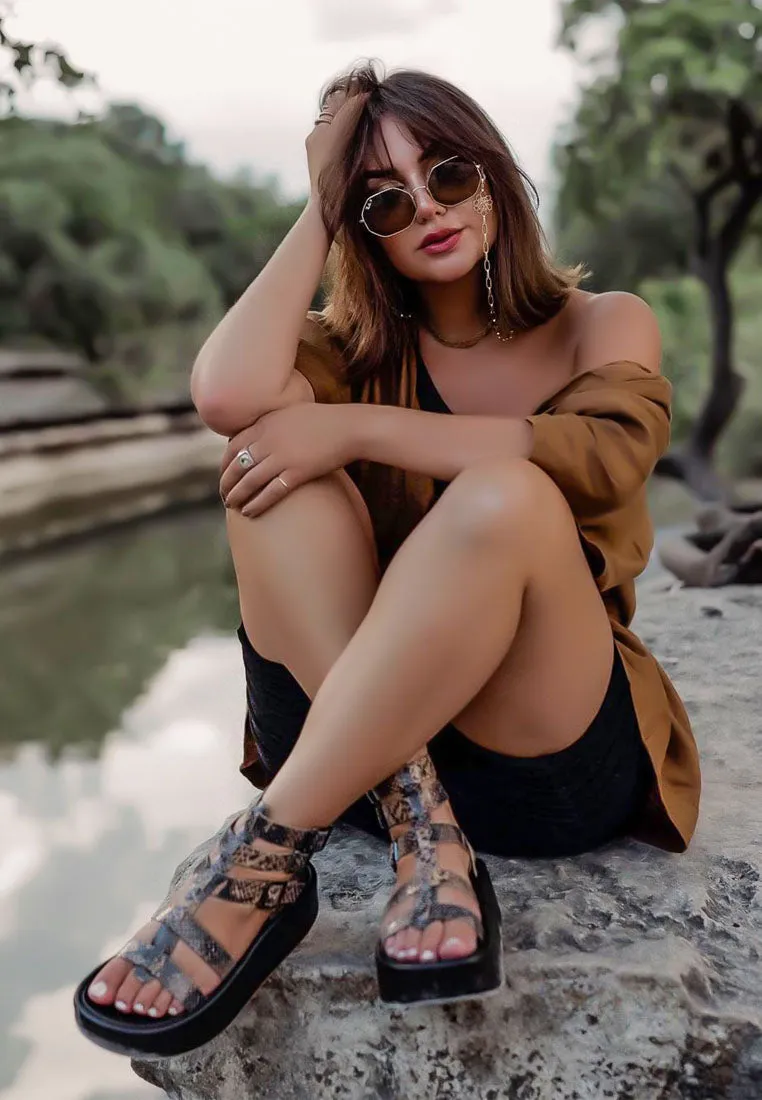 Cruz Gladiator Platform Leather Sandal