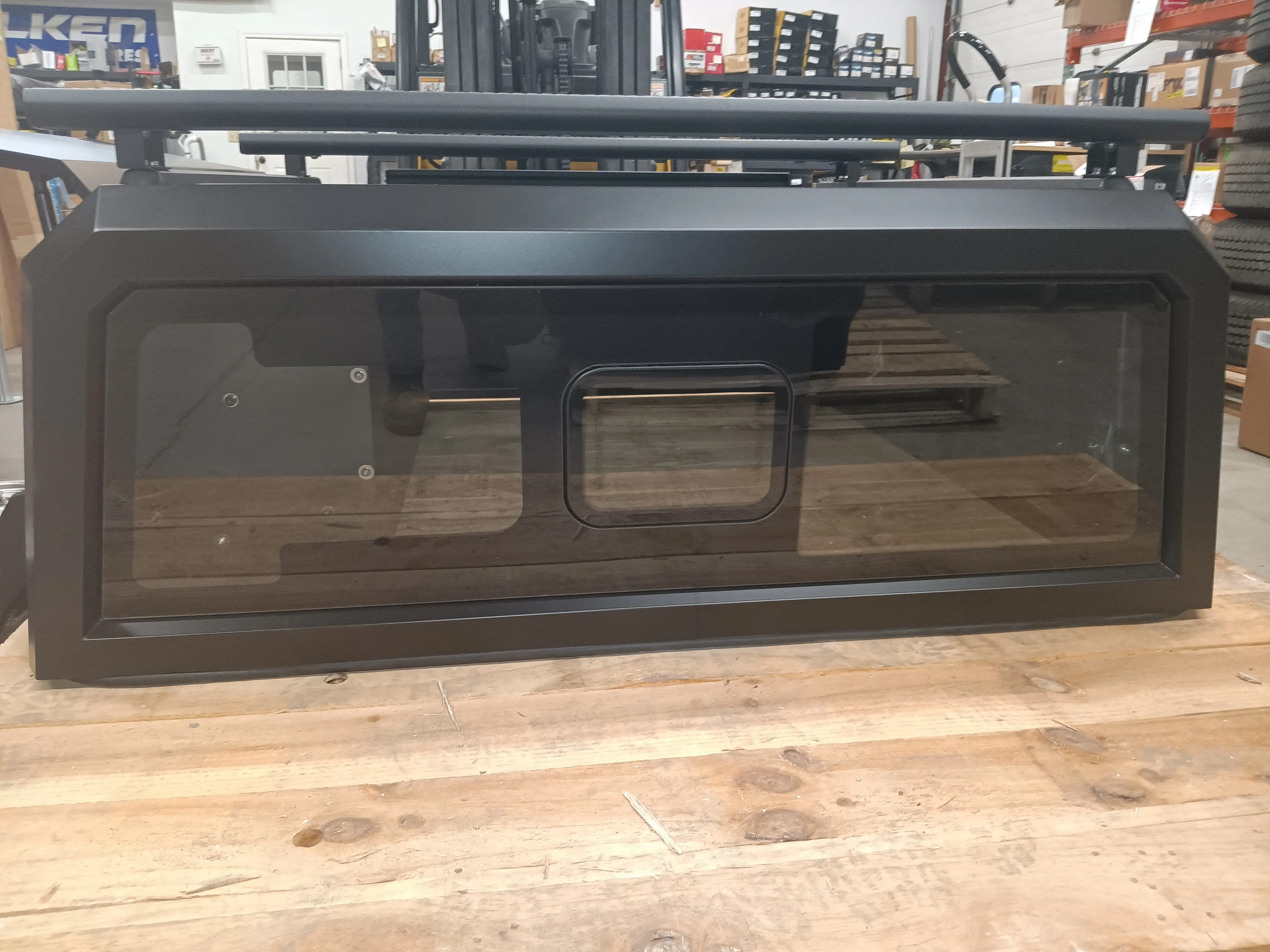 Customer Classified: Jeep Gladiator EVOa SmartCap with Kitchen