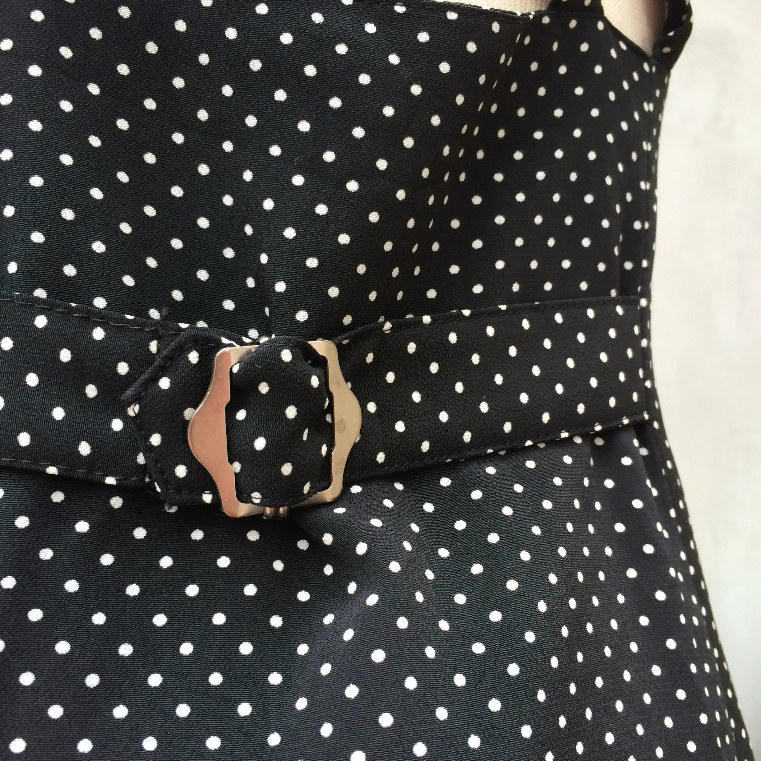 Dorothy | Vintage 1980s 1990s grunge punk rock jumper dress with criss-cross double straps |