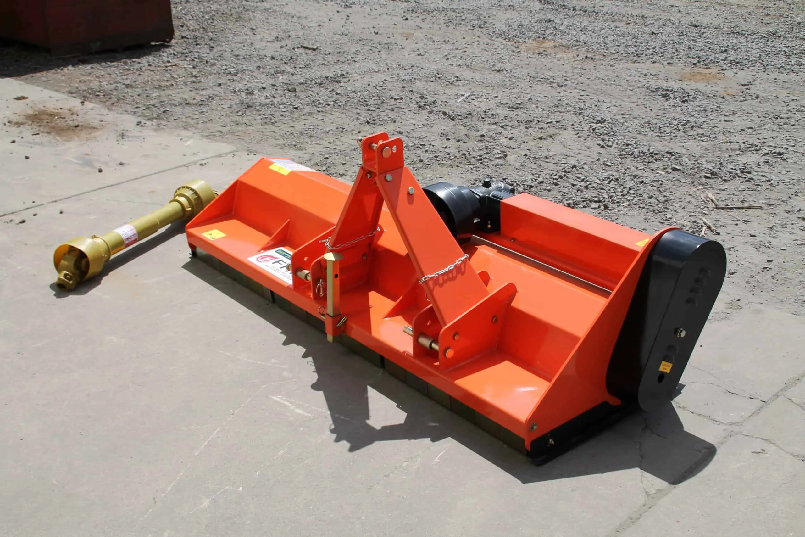 Farmer Helper EF Series (Light Duty) Flail Mower | 33" to 68" Working Width | 14 - 45HP For Tractor