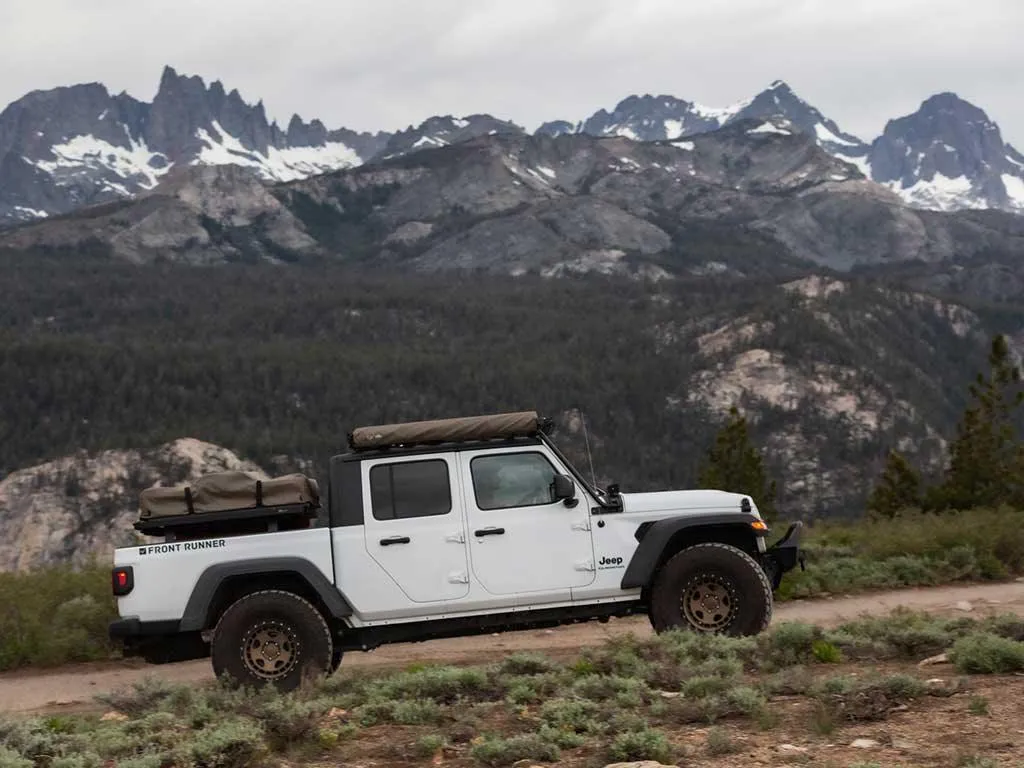 Front Runner - Jeep Gladiator JT (2019-Current) Slimline II Load Bed Rack Kit