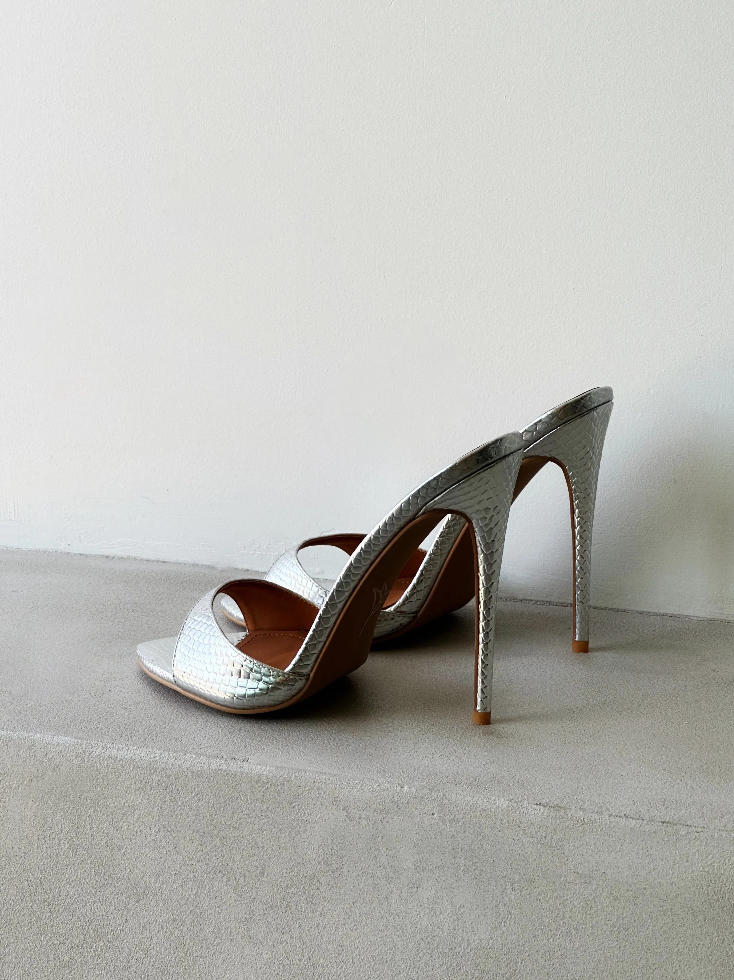 Gia Silver Reptile Vegan Mules 120 mm
