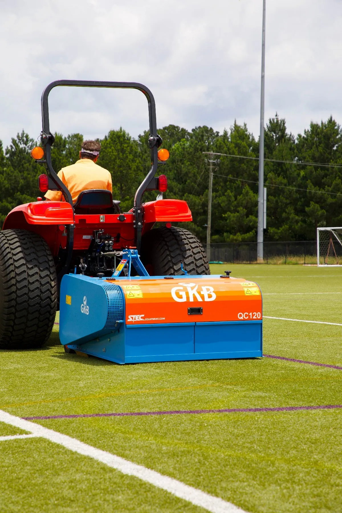 GKB Deep Clean With Rubber Wheels | Model DC120"-180" | Working Width 47"- 71" | 30-40HP | For Tractor