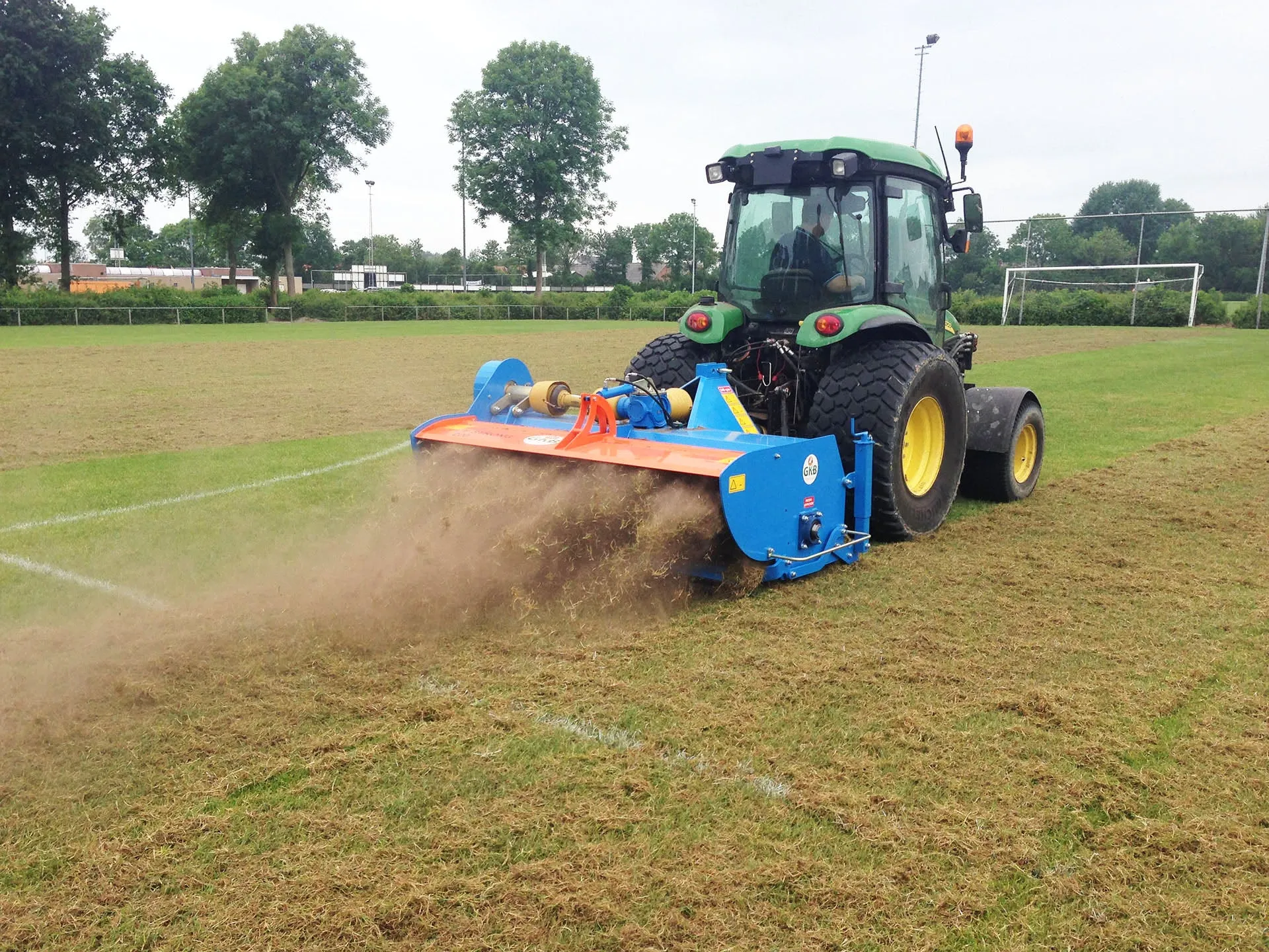 GKB V-Strong Verticutter With Hydraulic Valve | Model VS120-VS240 | Working Width 47''-94''| HP 40-90 | For Tractor