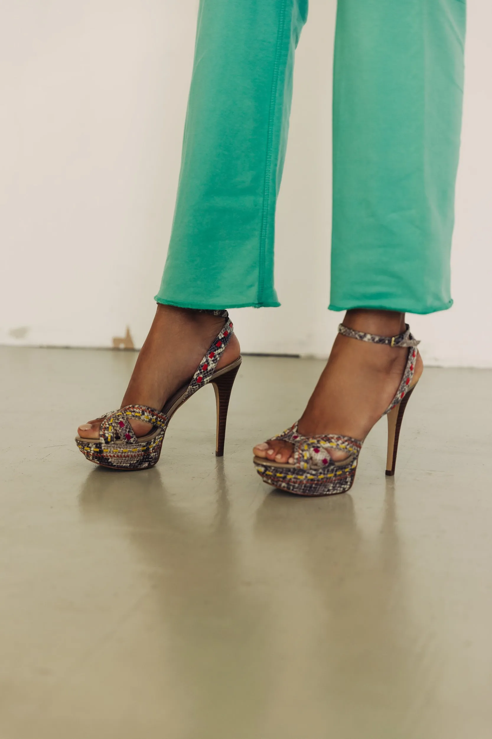 Guess Y2K Ankle Strap Stilettos / Size 8