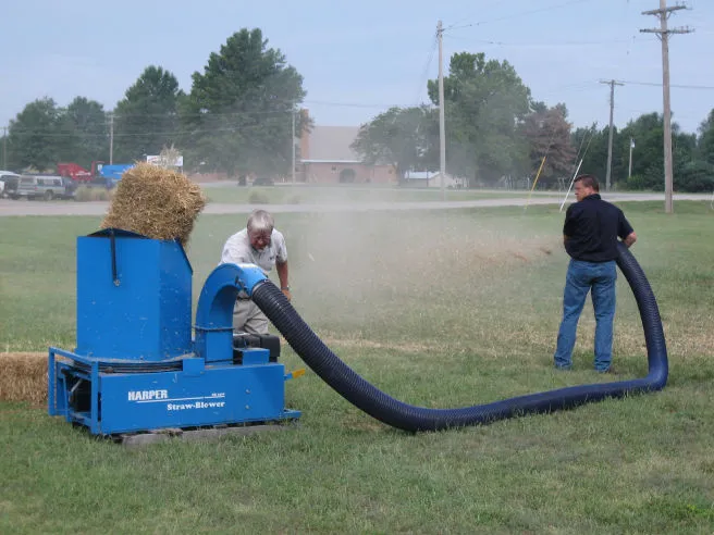 Harper Industries Top Feed Straw Blower Trailer Mounted | 32 Knives  | Skid Type