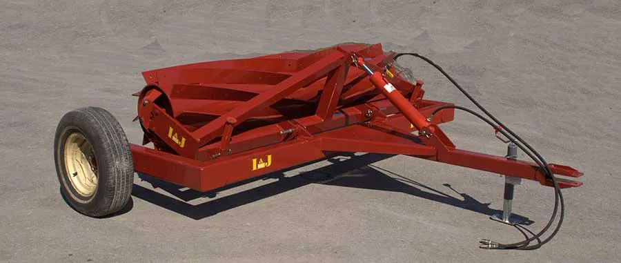 I&J ROLLER CRIMPERS COVER CROP ROLLER STANDARD WIDTHS 8-FT. (3-ROW), 10-1/2-FT. (4-ROW) AND 15-1/2-FT. (6-ROW) FOR TRACTOR