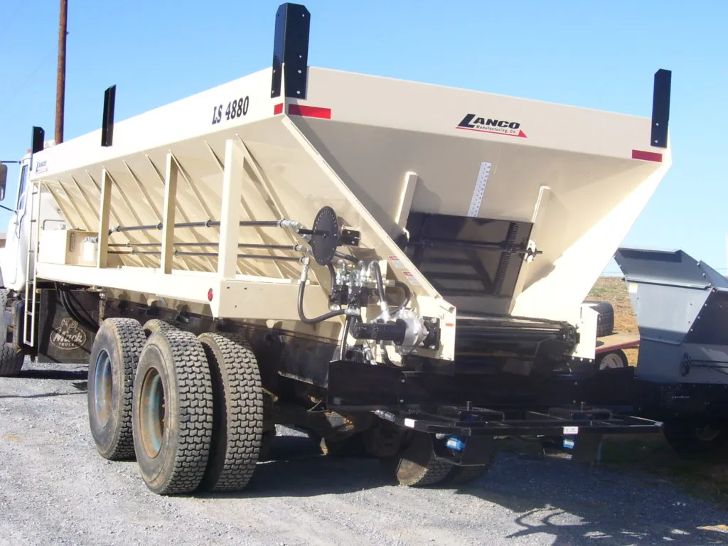 Lanco Spreaders Litter & Lime Spreaders | LS-3550, 4000, 4440, 4880, 5330 & 5780 Model | For Tractors