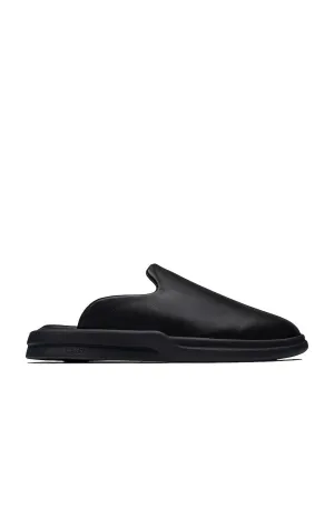Lusso Cloud Pelli Sandals in Jet Black & Matte Black