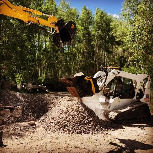 MB Crushers Bucket Crusher | Model MB-L120 S2 | 2,095 lbs for Excavator, Loader, Backhoe Loader and Skid Steer