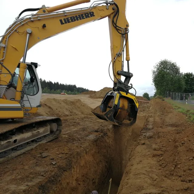 MB Crushers Screening Bucket | Model  MB-S14 S4 | ≥ 19,800 < 44,100 lbs For Excavator