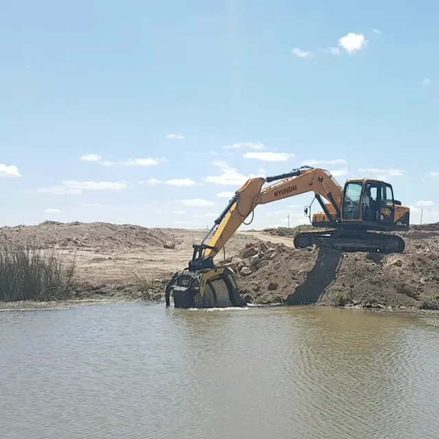 MB Crushers Screening Bucket | Model MB-S18 S4 | ≥ 44,100 < 77,200 lbs For Excavator