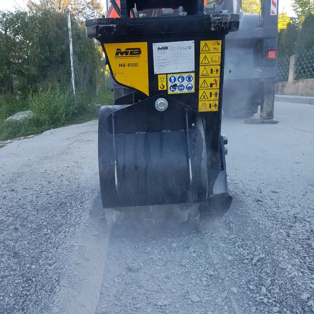 MB Crushers The All-Round Smallest Drum Cutter weighs | Model MB-R500 | 661 lbs
