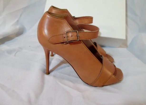 NEW CELINE PARIS ITALY NUDE LEATHER Open Toe Pump Sandal Shoe 37 / 6.5 Womens High Heel