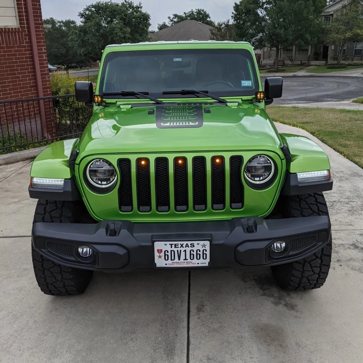 ORACLE Lighting Pre-Runner Style LED Grill Light Kit for Jeep Gladiator JT