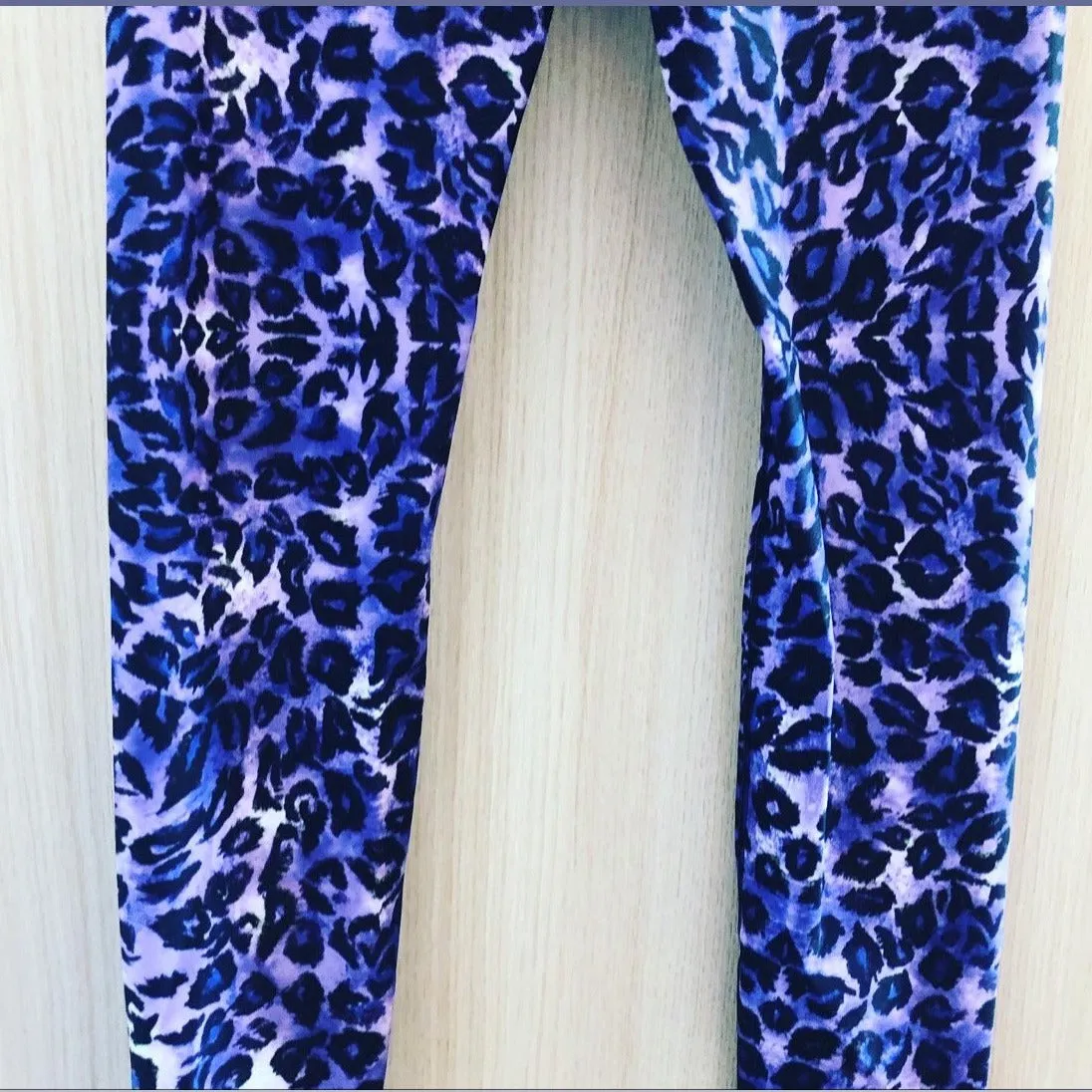 Purple Leopard Print Men's Leggings, Animal Print Meggings Running Tights-Made in USA/EU