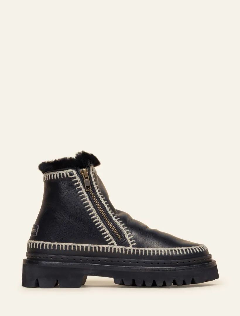 Setsu 3.0. Crochet Ankle Boot Black Leather Light Grey