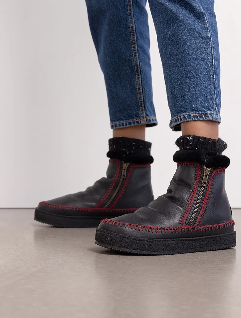 Setsu Crochet Ankle Boot Black Leather Maroon
