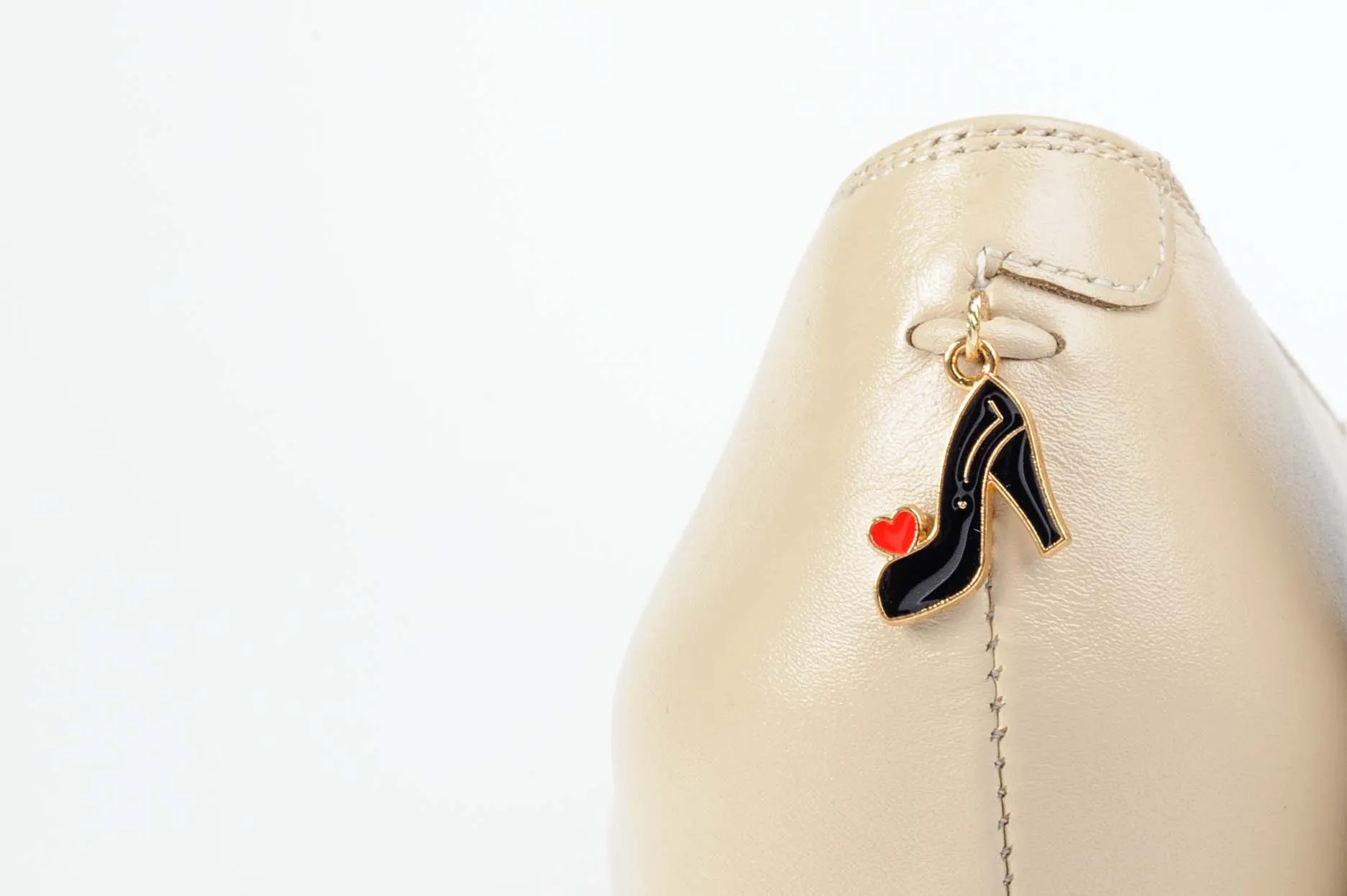 Shoeful Self-Love 3" Stilettos: Lil' Black Heels