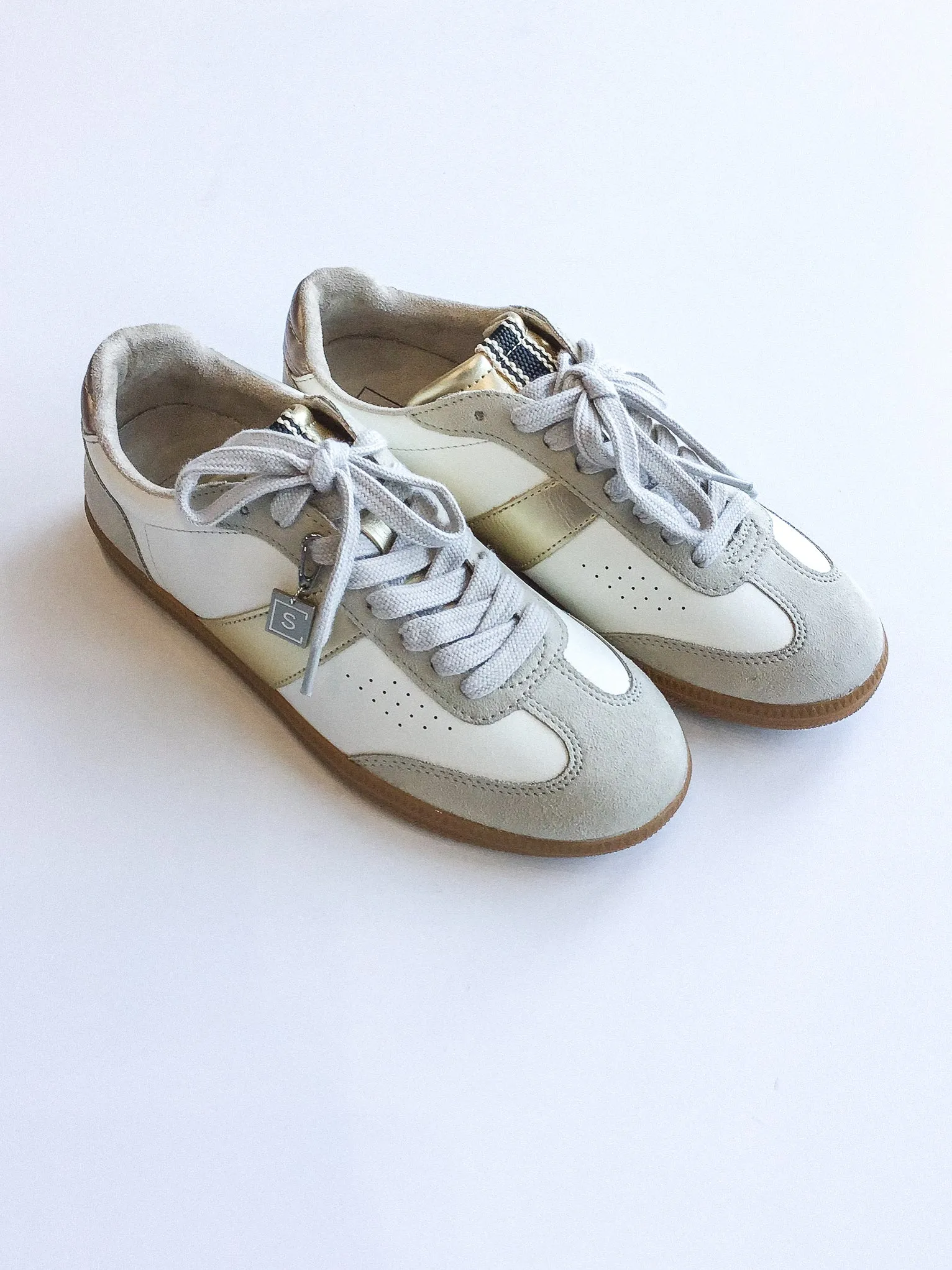 Shushop Gold Sydney Sneakers
