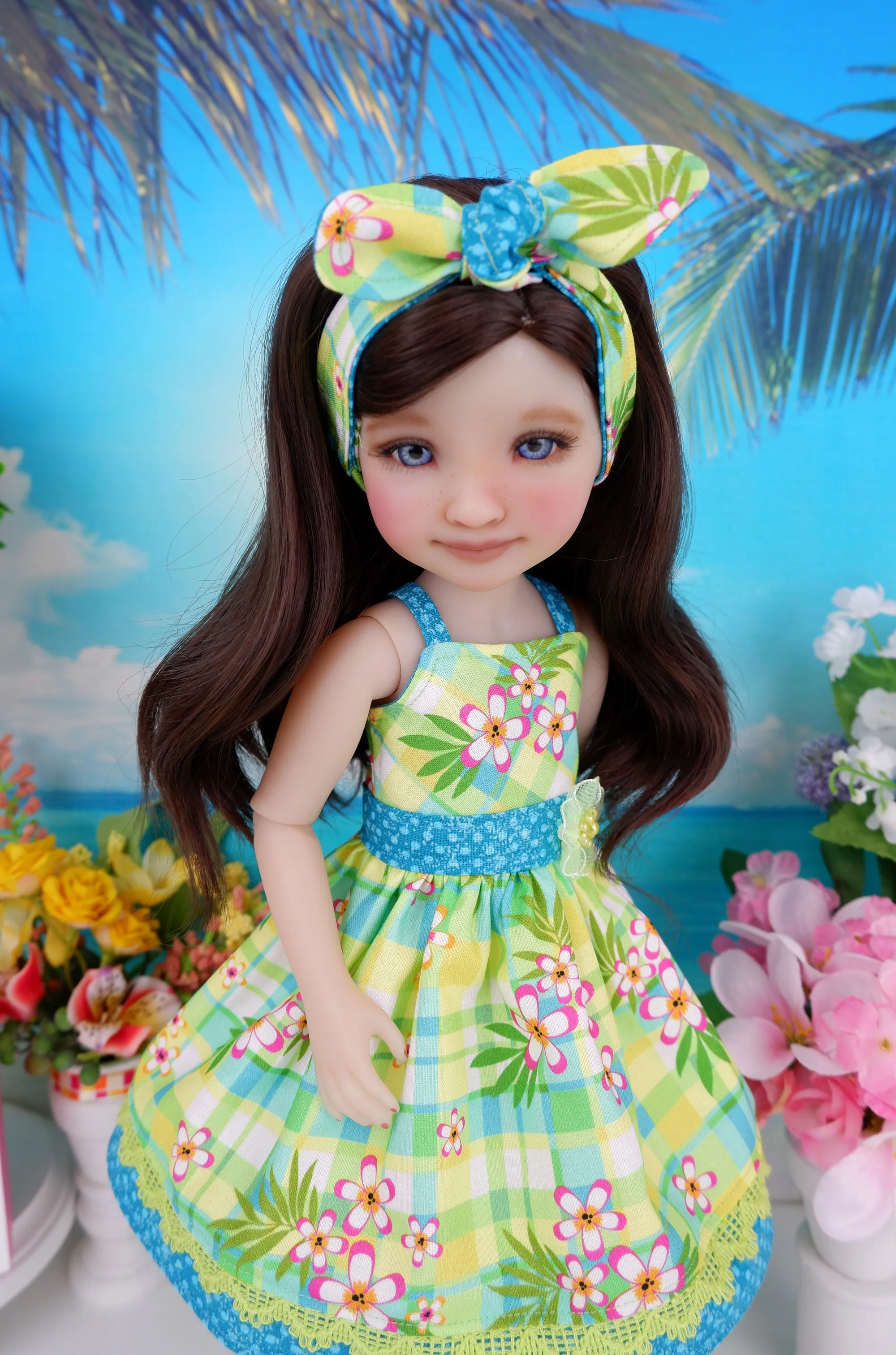 Tropic Plaid - dress and sandals for Ruby Red Fashion Friends doll