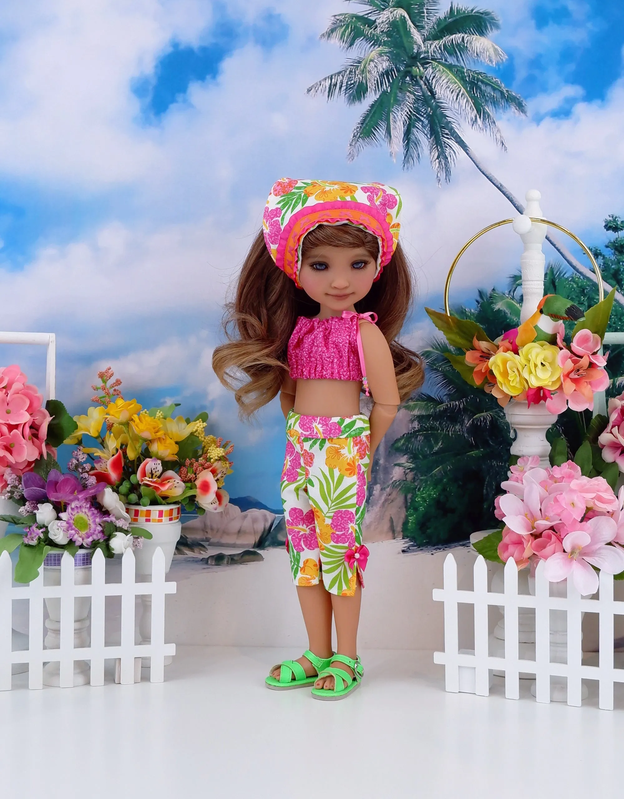 Tropical Hibiscus - crop top & capris with sandals for Ruby Red Fashion Friends doll