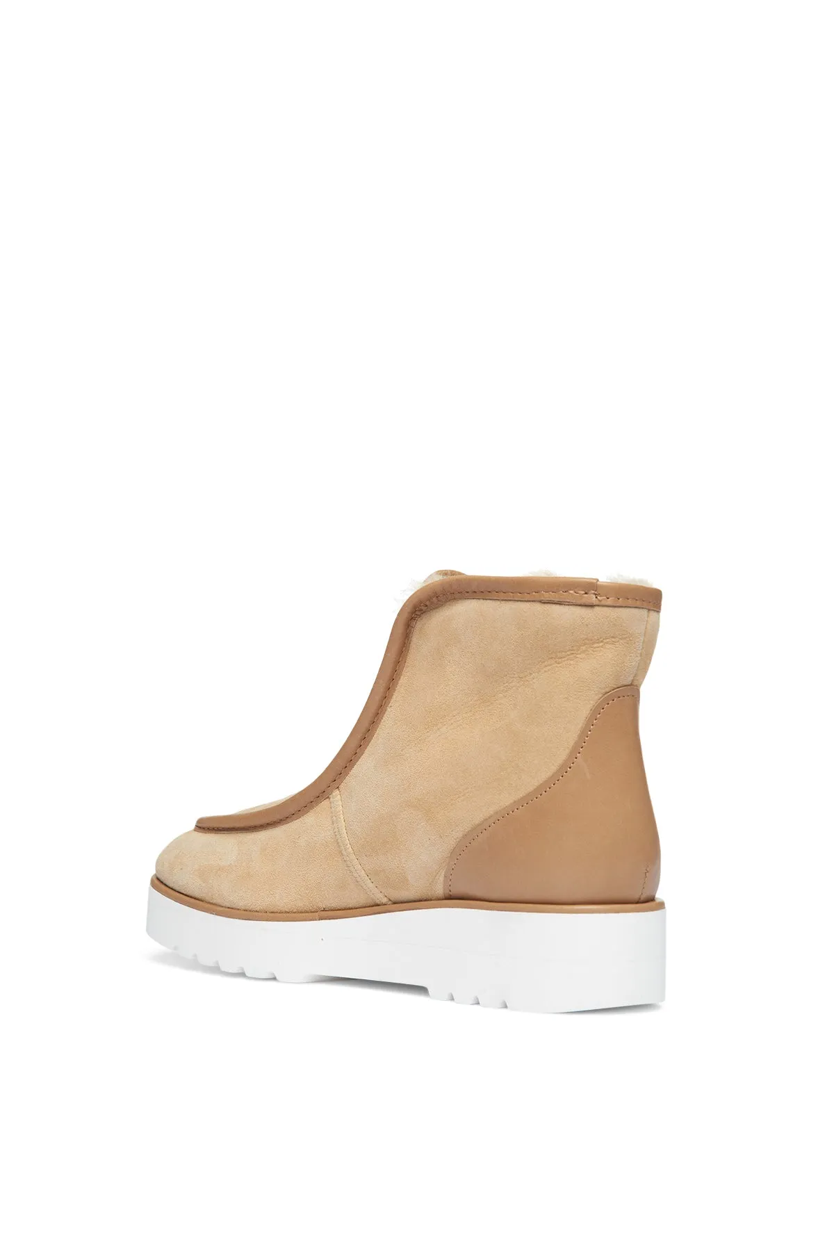 Tyga Boot in Camel Leather