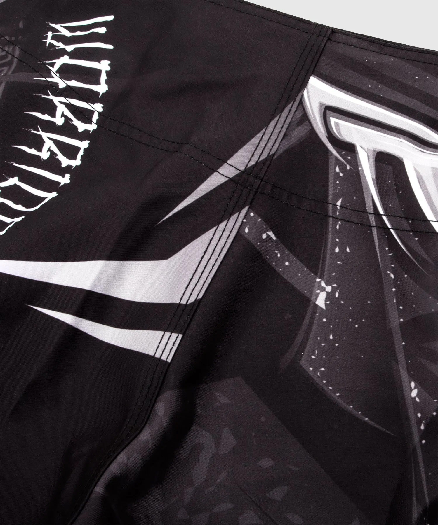 Venum Gladiator 3.0 Fightshorts - Black/White