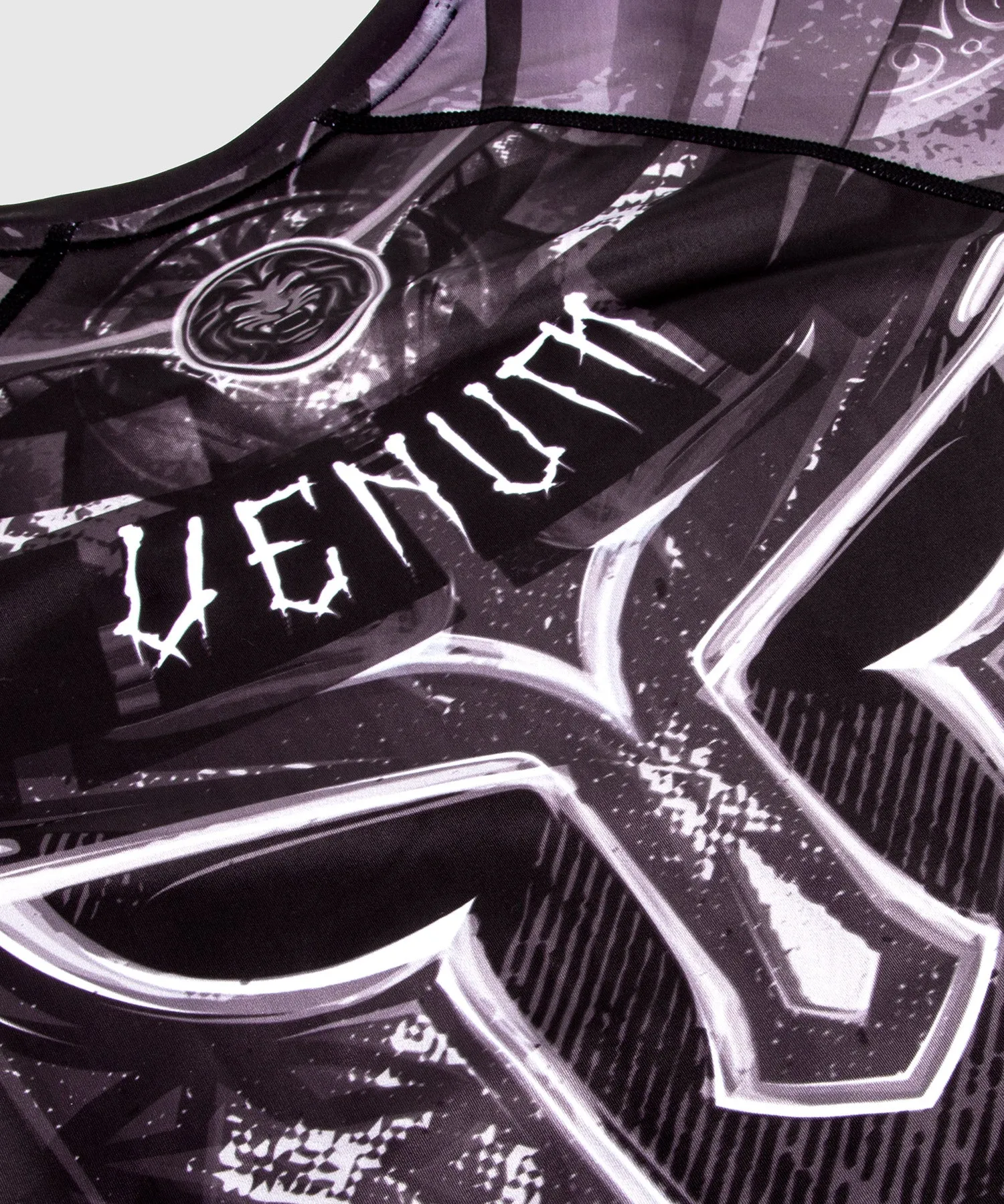 Venum Gladiator 3.0 Rashguard - Long Sleeves - Black/White