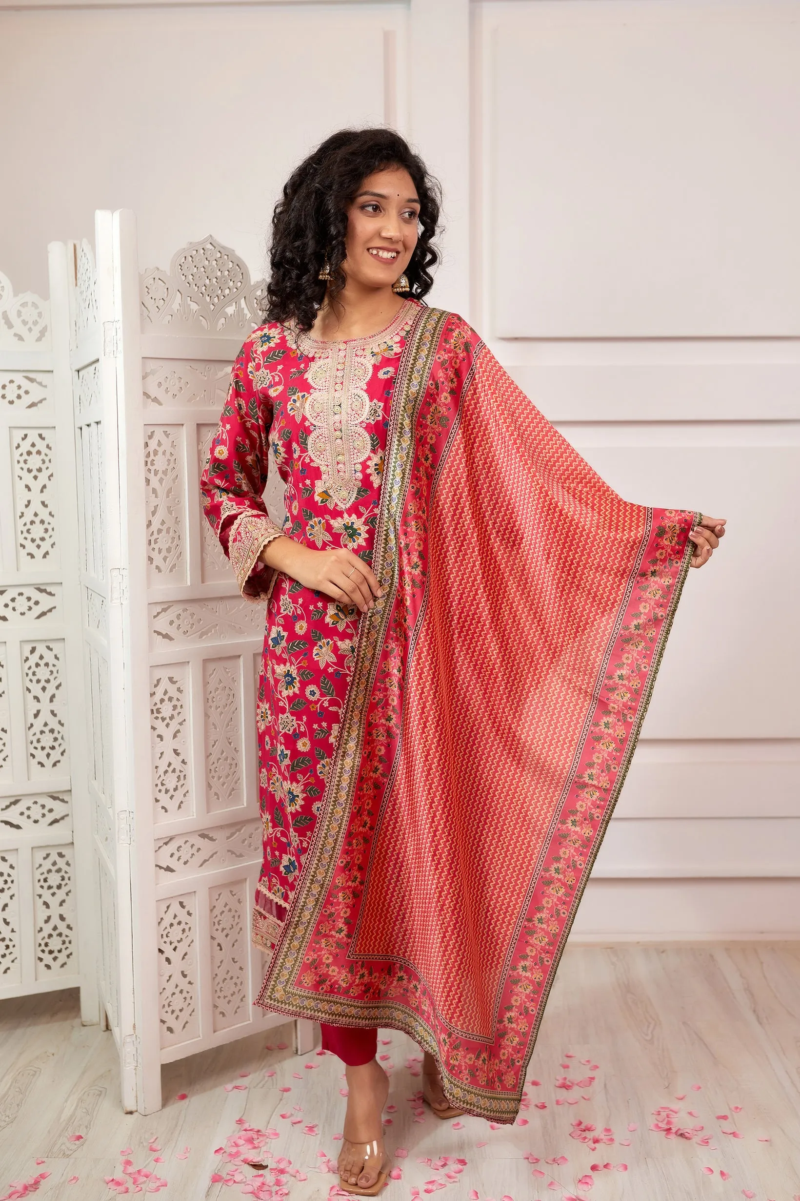 Women's Muslin Pink Straight Kurta, Pant & Dupatta